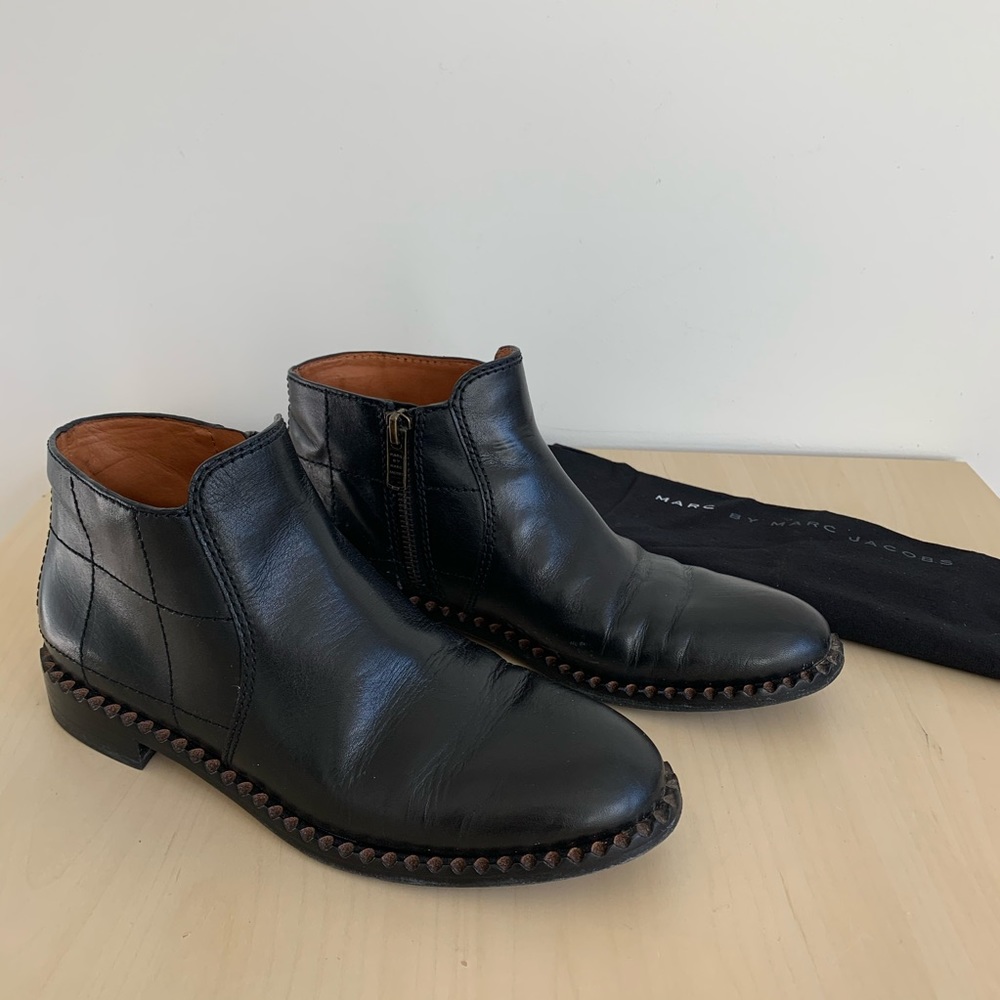 Marc by Marc Jacobs Leather Chelsea Boot, Black